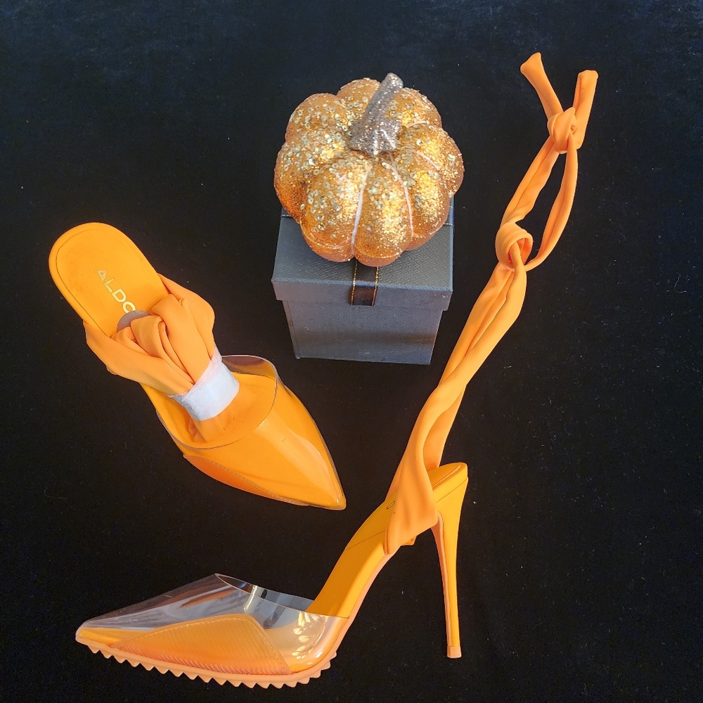 "SOLD"ALDO Salerno Pointed Toe Pump - Orange - Picture 4 of 8